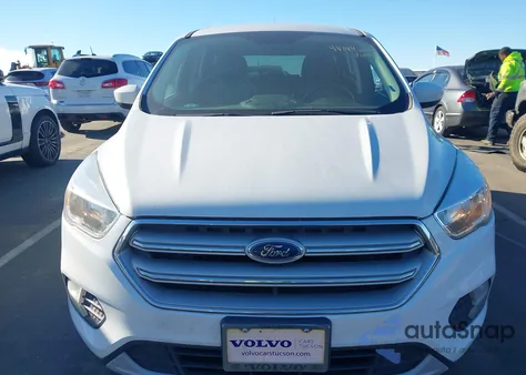 2019 Ford Escape Se from USA, damaged, VIN 1FMCU9GD4KUB10121